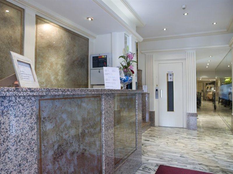 Hotel 64 4*